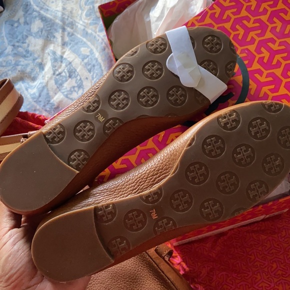 COPY - COPY - Tory Burch Ballet Shoes - Picture 4 of 7